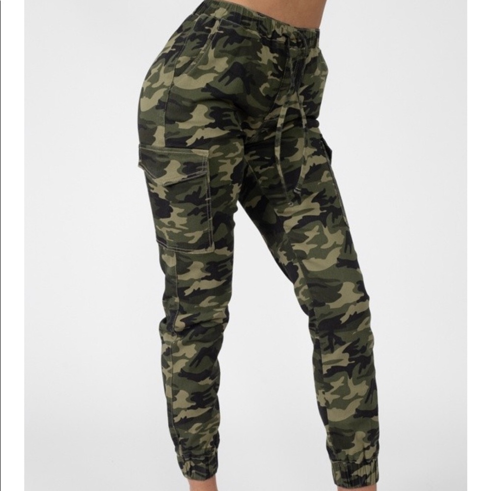 🔥🔥Camouflage Print Ankle Pants😍😍